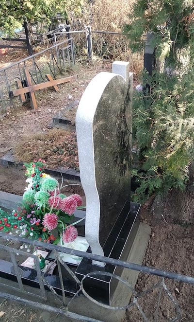 Памятники из гранита