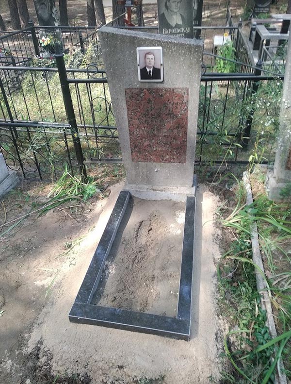 Гранитные памятники